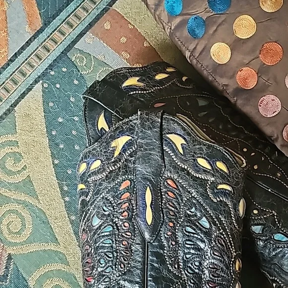 CORRAL BLACK MULTI COLOR INLAY BUTTERFLY BOOTS - SZ. 7M - EUC! - Picture 6 of 7